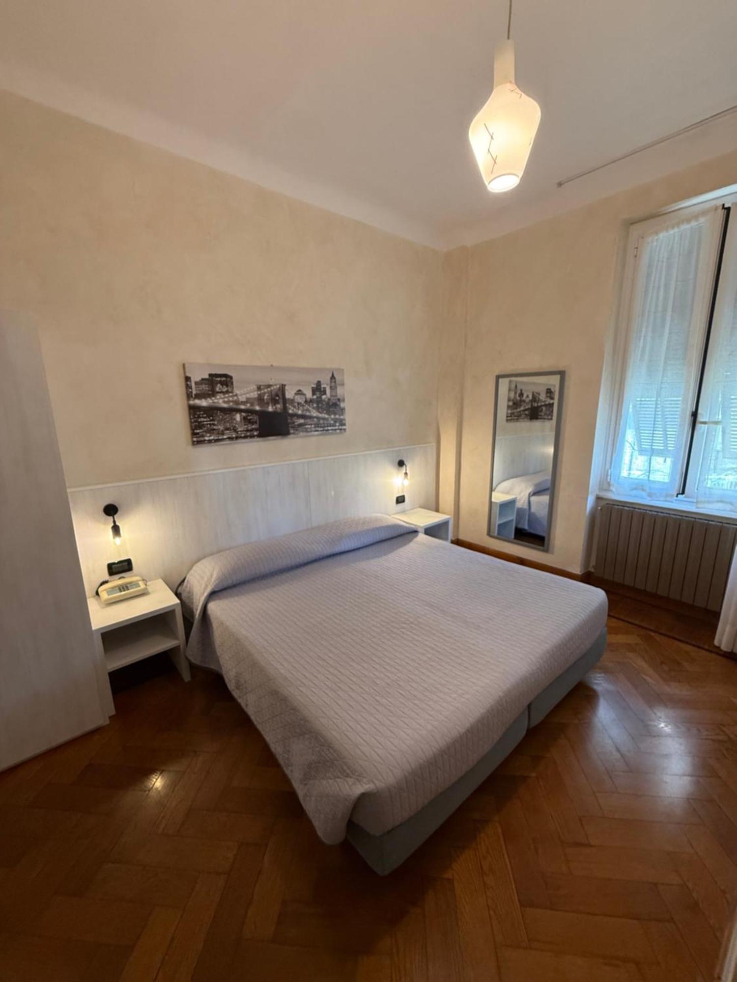 Hotel Fiorenza & Banksia Meuble Alassio Eksteriør billede